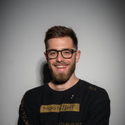 Nova - fényes fekete (Szemnyugtató)